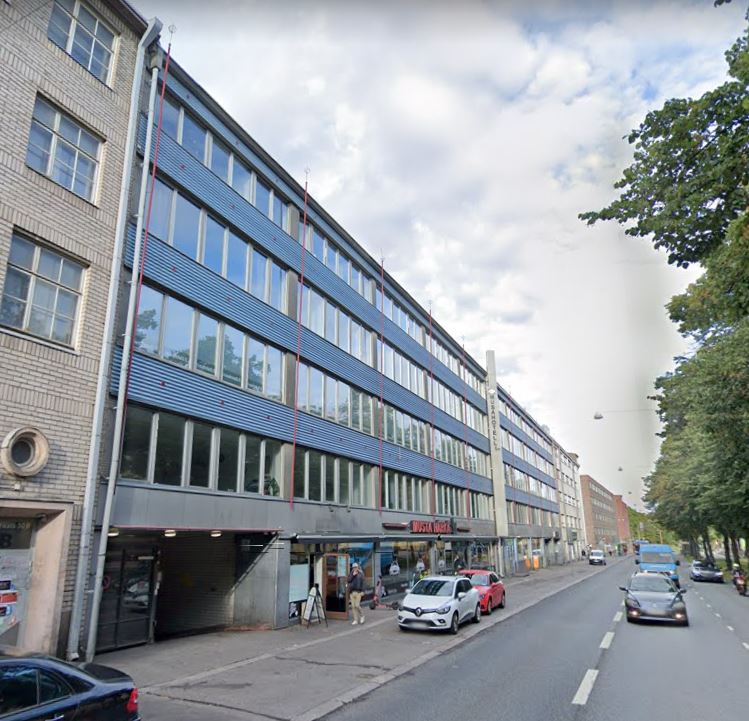 Omakotitalo, Uusikaarlepyy, Suomi Omakotitalo, Uusikaarlepyy, suomi 2 kerrosta omakotitalo, uima-allas, poolhouse ja autotalli Nykarlepy, Pohjanmaa